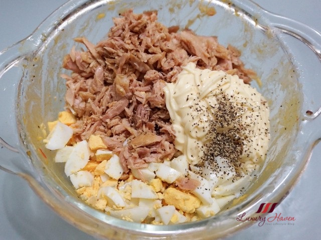Fruity Inari Sushi Egg Mayo with Caviar Recipe ( リラックマいなり寿司 )