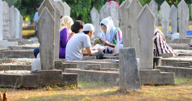 7 Langkah Setelah Orang Terakhir Meninggalkan Kubur