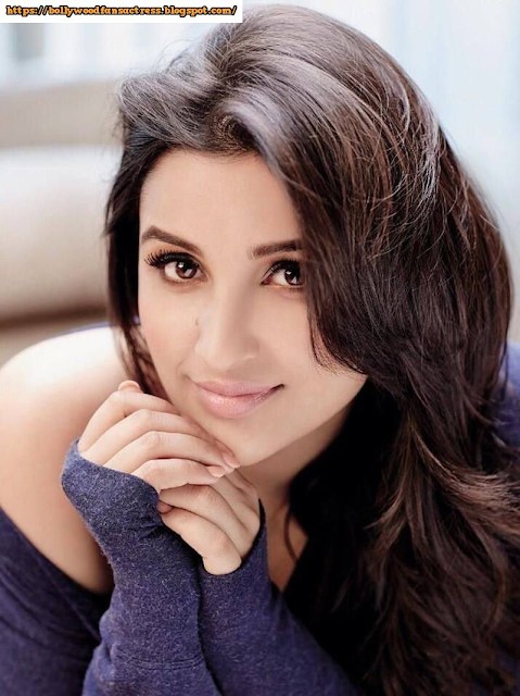 Bollywood Beautiful Actress Parineet Chopra News HD Wallpapers Pictures Movies Upcoming Brands Offers Updates