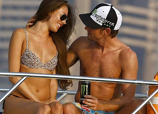 Jenson Button Girlfriend Jessica Michibata