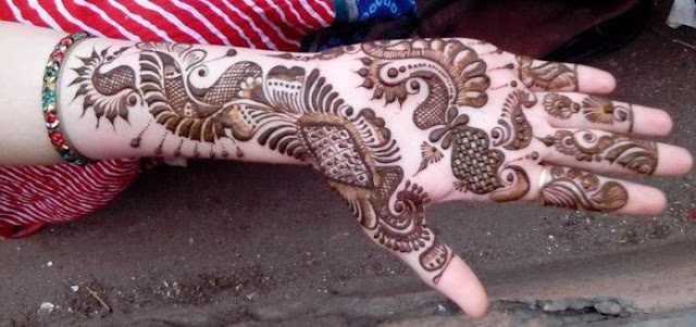 Pakistani Mehndi Designs For Girls