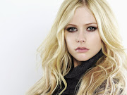 Avril Lavigne. ♥ Vanessa Hudgens. Créditos da imagem: Pausa para feminices