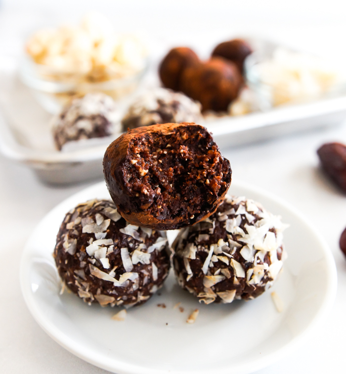 Cocoa Bliss Balls