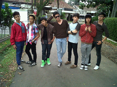 photo - profil -
 biografi personel SMASH Lengkap