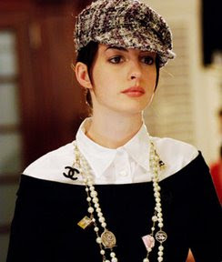 anne hathaway in devil wears prada