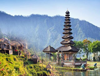 Destinasi-tempat-objek-wisata-menarik-di-Bali-yang-wajib-dikunjungi