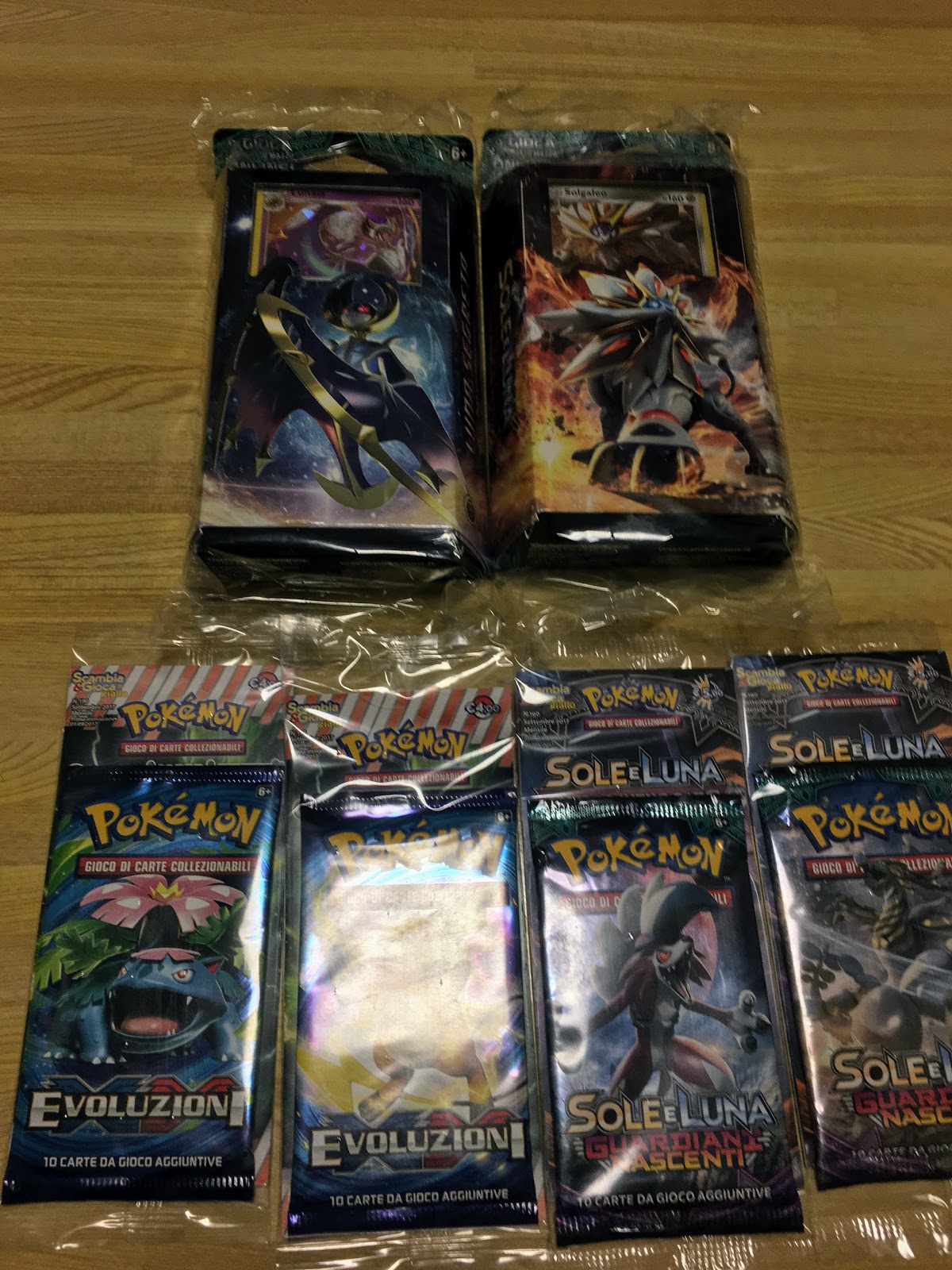 イタリア版ポケモンカードゲームのパックとスターターデッキを開封 ずどーんどこ