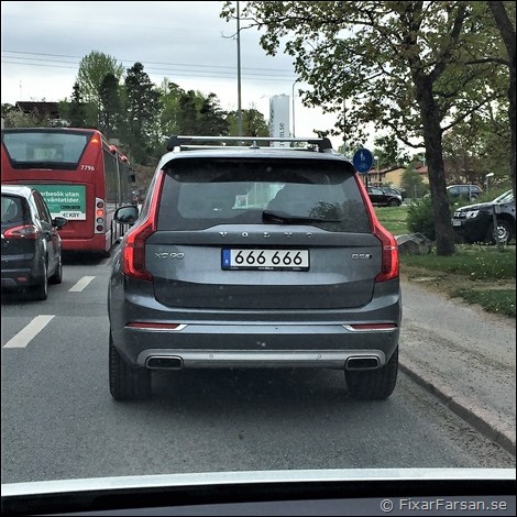 XC90