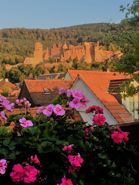 Famous Heidelberg Castle - Berühmtes Heidelberger Schloss