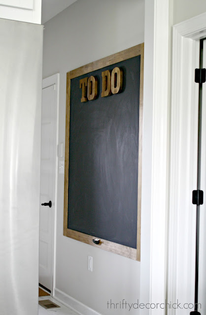 How to build a large chalkboard on wall