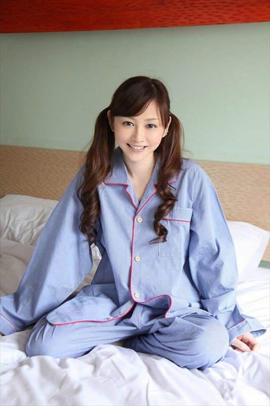 Japanese Celeb Actress Anri Sugihara – Mag & Lingerie_774