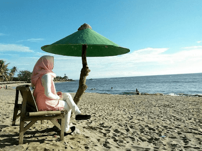 Pantai Anyer, Banten Gak Kalah Unik! 5 Destinasi Wisata Ini Bisa Bikin Liburanmu Berwarna