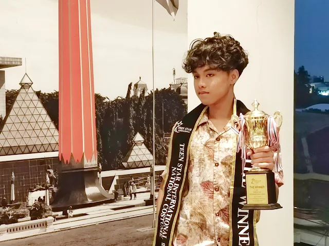 juara Fashion Show Internasional