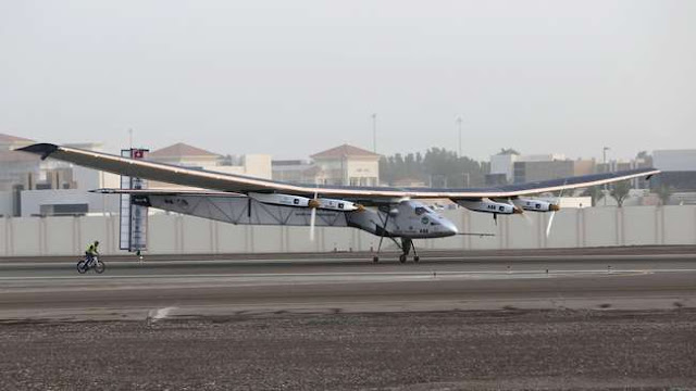 Pesawat Tenaga Surya Solar Impulse Terpaksa Mendarat di Jepang