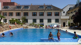 Piscina del Hotel Antequera Golf.