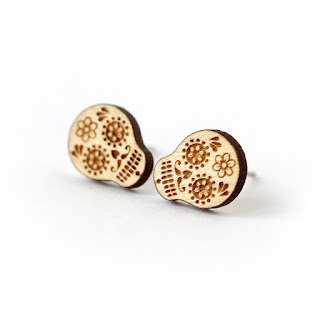 http://www.lesfollesmarquises.com/product/puces-d-oreilles-calaveras