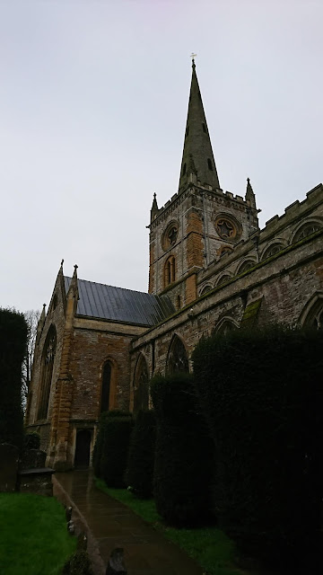 09-Holy-Trinity-Church-1-day-stratford-upon-avon-itinerary