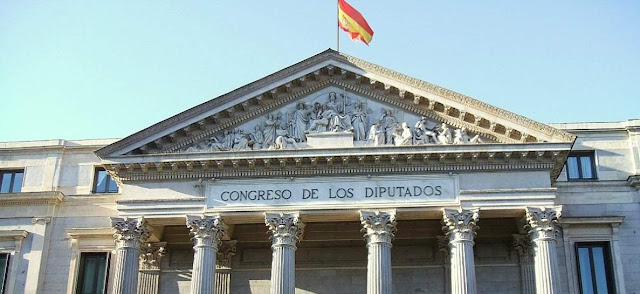 Parlamento y Estado