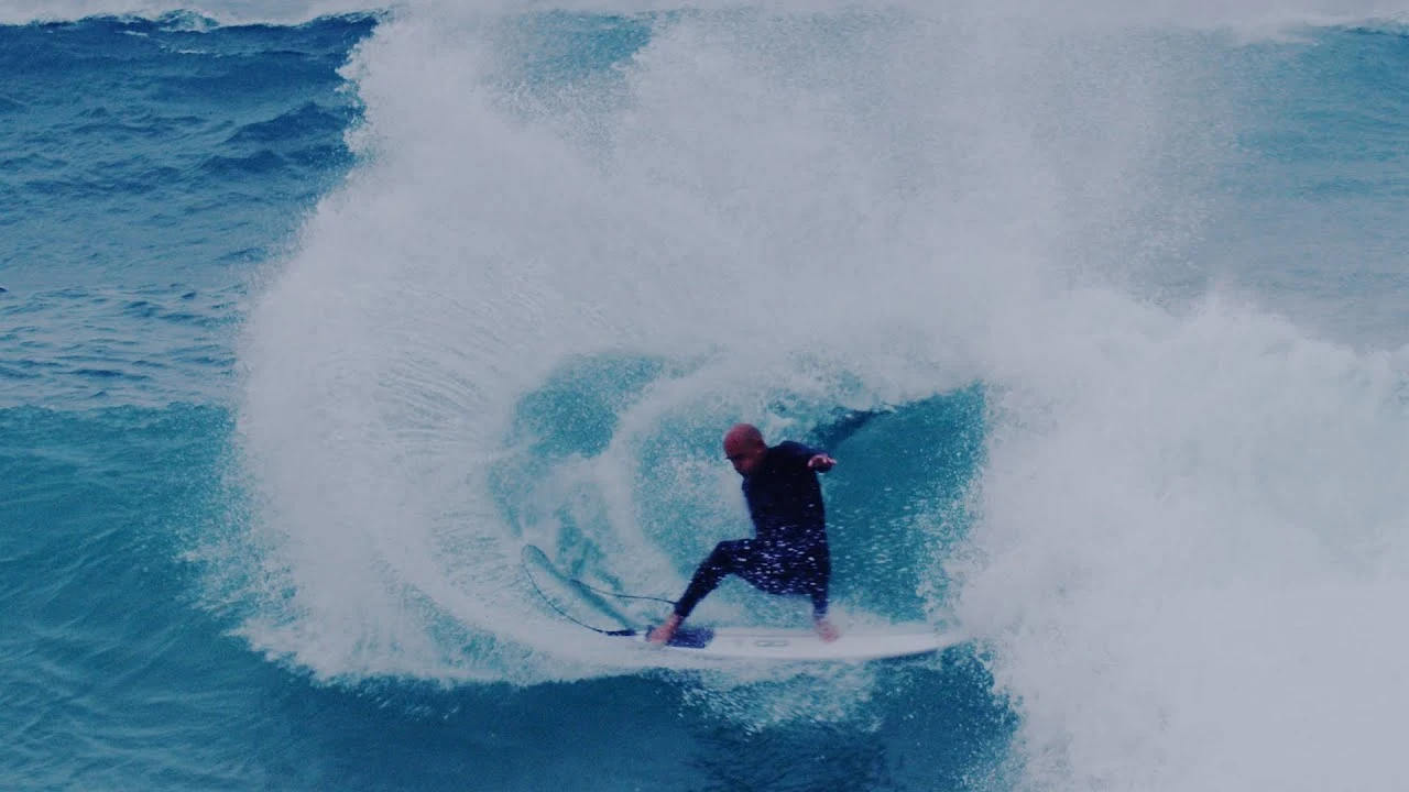 *RAW* KELLY SLATER Surfing in Portugal