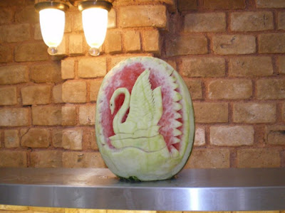 Watermelon carving art - seen at unik4u.blogspot.com