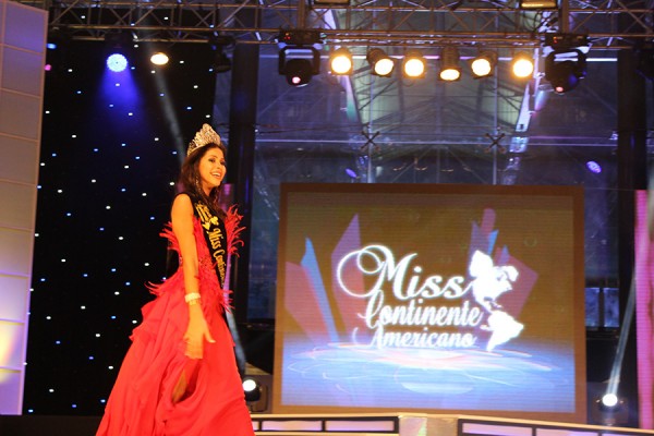 Camila Serakides from Brazil wins Miss Continente Americano 2012