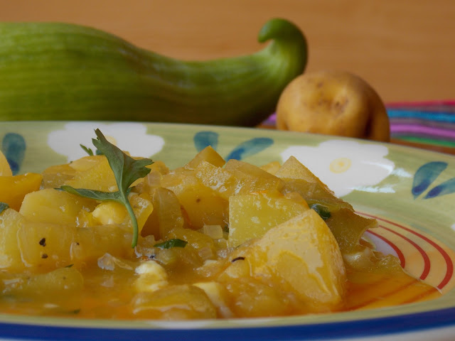 Cómo preparar ajiaco de papas y caigua, ajiaco de papas