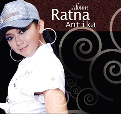  Untuk yang ingin mempunyai lagu terbaru dari penyanyi dangdut koplo Ratna Antika Koleksi Terbaru Lagu Ratna Antika Mp3 Dangdut Koplo