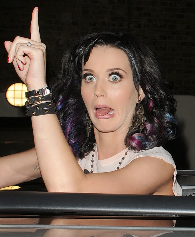 Katy Perry Disakat Hantu!