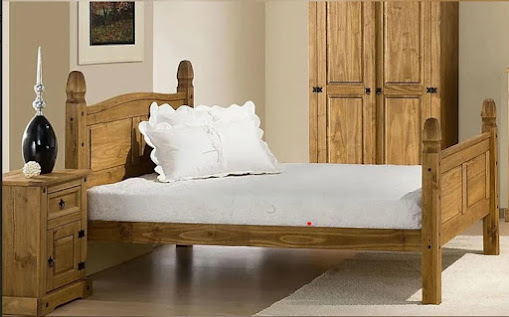 Wooden bed design