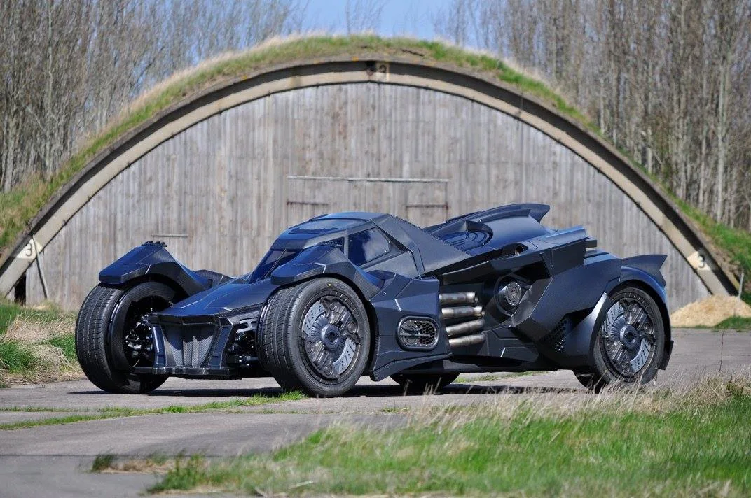 Caresto Arkham Car - Siêu xe Batman trong truyền thuyết đã xuất hiện
