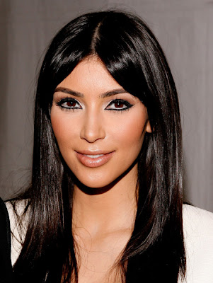 kim kardashian makeup and hair. Kim Kardashian Straight Hair