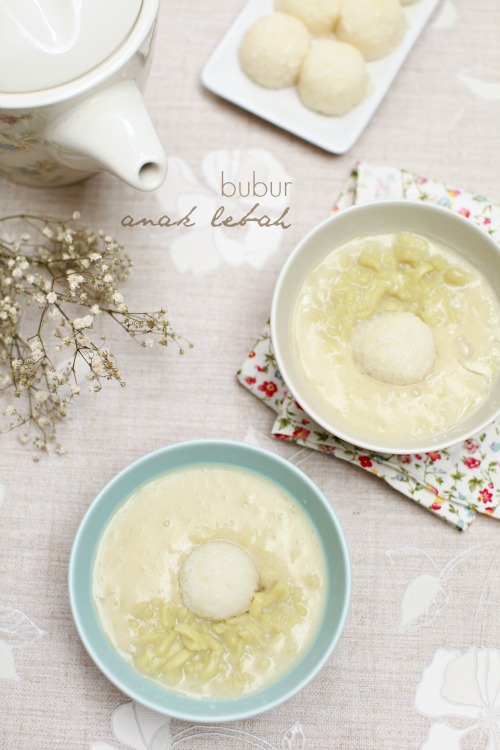 Bubur Anak Lebah Sedap Masam Manis