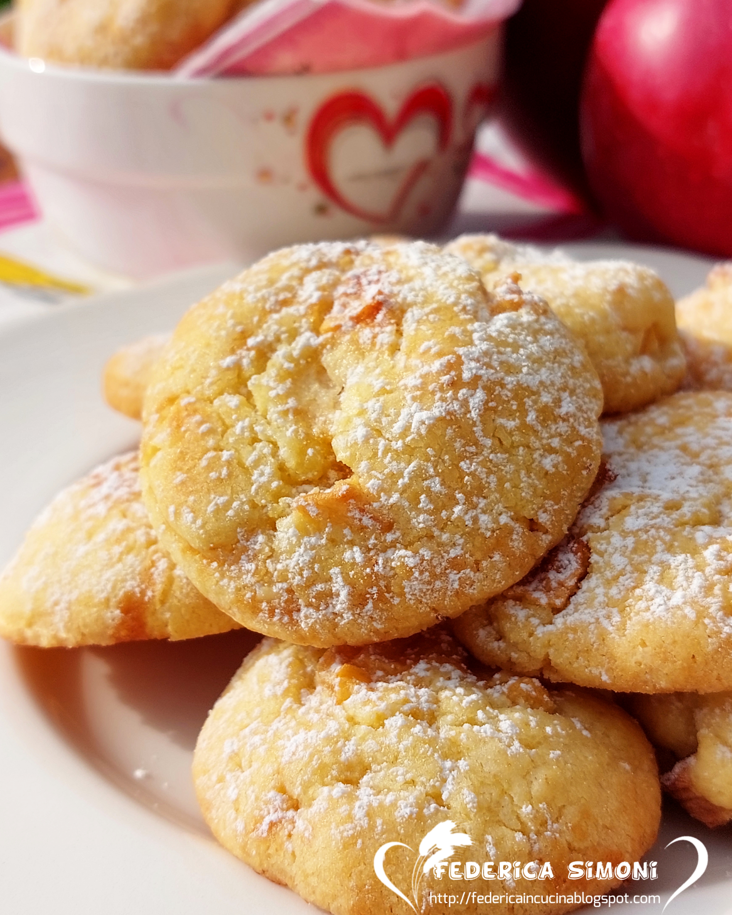 Biscotti strabuoni alle mele