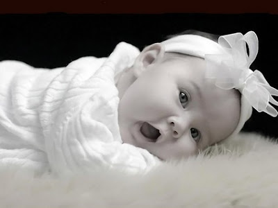 Cute little Baby Sweet Wallpaper