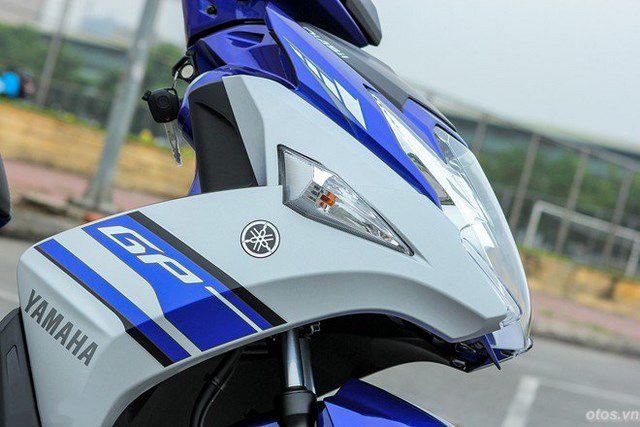 Xe Yamaha Nouvo GP 2016 thay áo mới