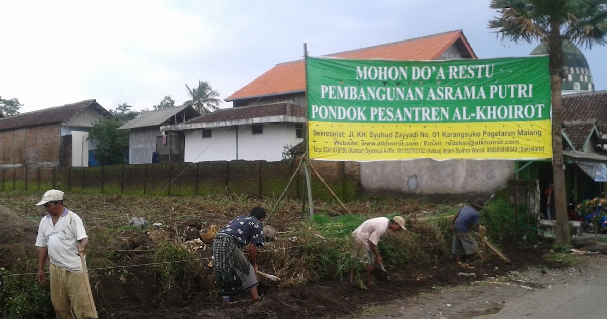 Hukum Sepatu dari Kulit Babi Hukum Sepatu dari Kulit Babi