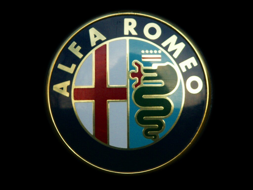  Alfa Romeo Logo 