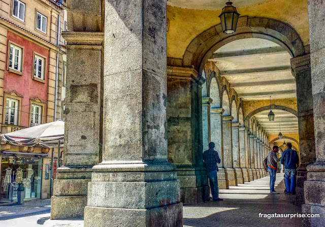 Pórtico no Centro Histórico de Braga, Portugal