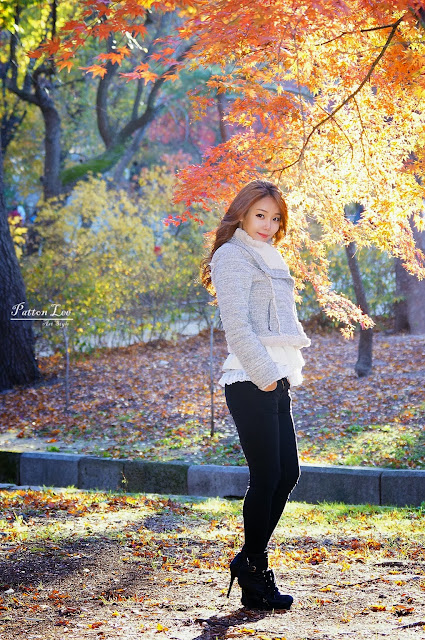 4 Beautiful Lee Da Hee outdoors - very cute asian girl-girlcute4u.blogspot.com