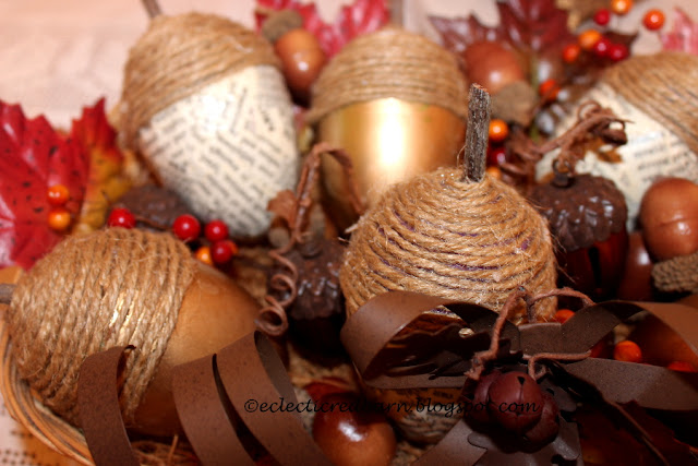 Eclectic Red Barn: Decorated Acorns