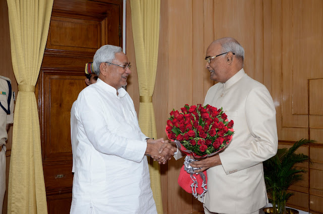 Image depicting Nitish Kumar, former Chief Minister of Bihar, with Ram Nath Kovind, the President of India, illustrating political dynamics in Bihar