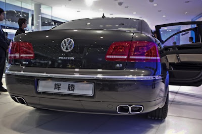 LIVE: new 2011 Volkswagen Phaeton Facelift 