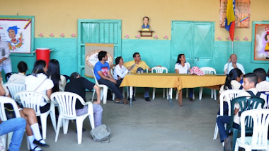 Profesores y estudiantes de la Unerg realizan Foro Bolívar en San José de Tiznados