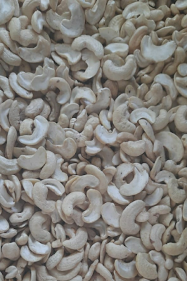 Cashew nuts helping daily routine morning best eating diet 