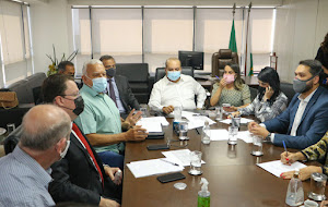 Pacote milionário e contratações para impulsionar a saúde