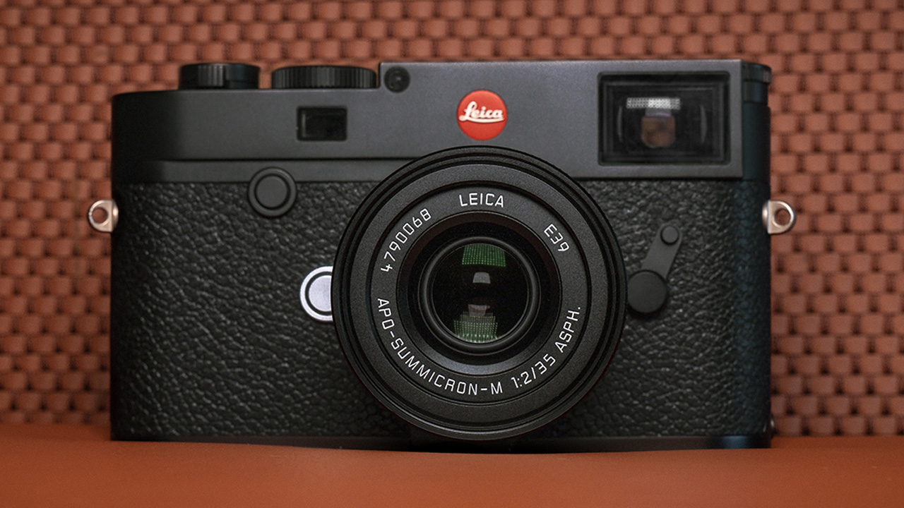 Объектив Leica APO-Summicron-M 35mm f/2 ASPH. с камерой Leica