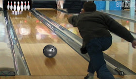 Tenpin bowling sport