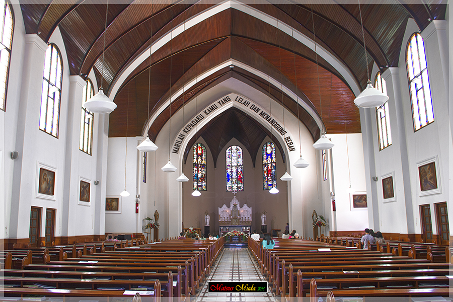  GEREJA  KATEDRAL BANDUNG STONE UP PHOTOGRAPHY