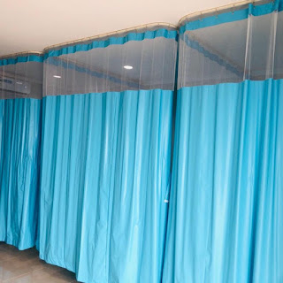 gorden rumah sakit full pvc warna biru by deden decor