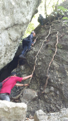 Gunung Munara Panjat Dinding